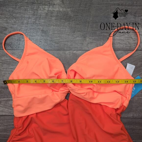 Cupshe Twist Front Keyhole One Piece Swimsuit Size L - Picture 3 of 5